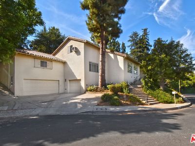 16050 Royal Mount Dr