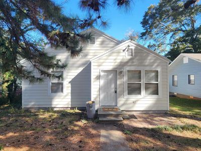 104 Cypress St
