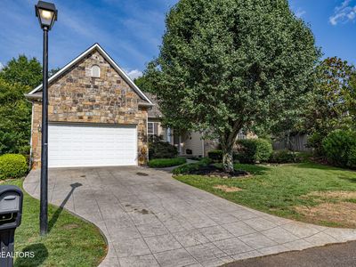 7101 Ashburton Dr