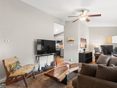 326 Norton Cir SE