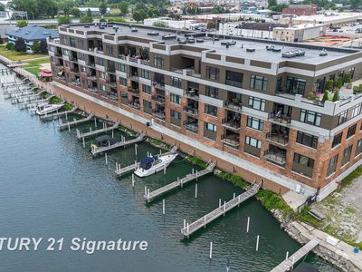 1111 N Water St SUITE 403