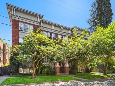 214 13th Avenue E #3