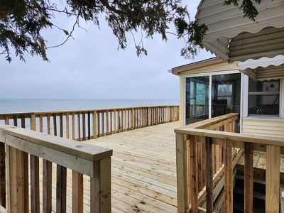2889 Lakeshore Rd