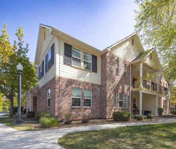 Property at 1148 E Winding Creek Dr, Eagle, ID