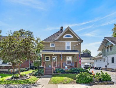13 Locust St