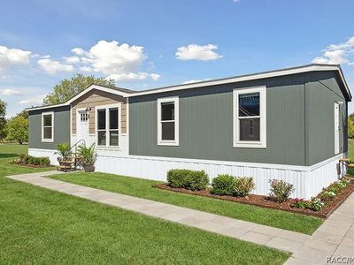 2704 W Patterson Ct