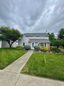 2800 N Grand Ave
