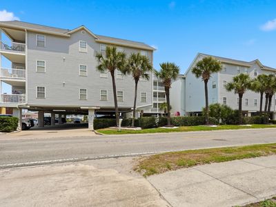 6103 N Ocean Blvd. #B-10