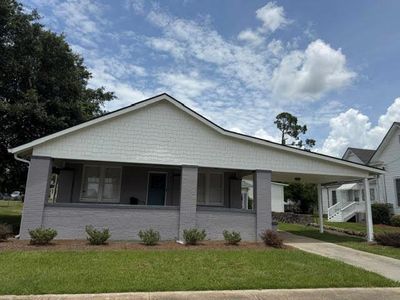104 W Pope St