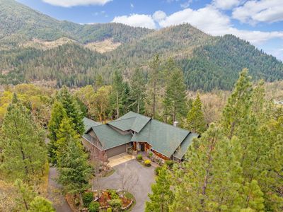 211 Shorthorn Gulch Rd