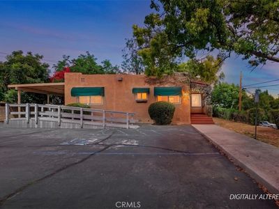 521 W Citrus Ave