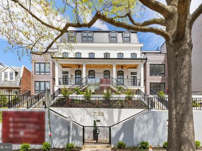 733 Euclid St NW #301