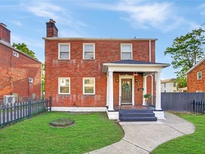 1616 Rutherford Ave