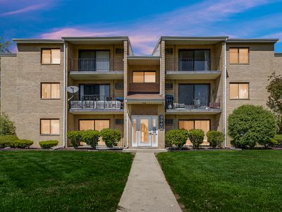 9960 Franchesca Ct APT 2C