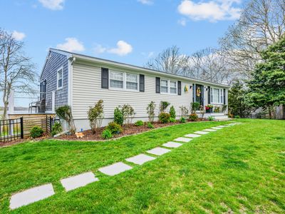75 Meadowbrook Road