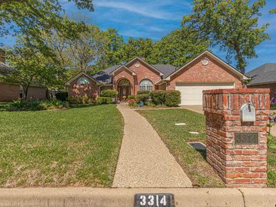 3314 Pebblebrook Dr