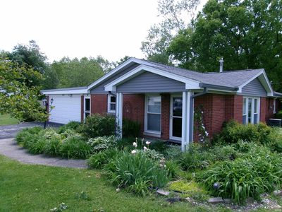 2535 W Evergreen Dr