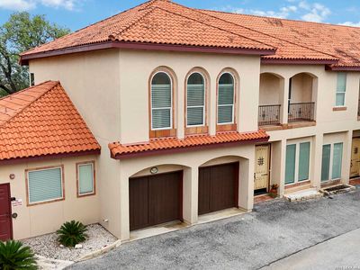 23510 Canyon Golf #101
