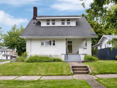 2206 S Linden Ave