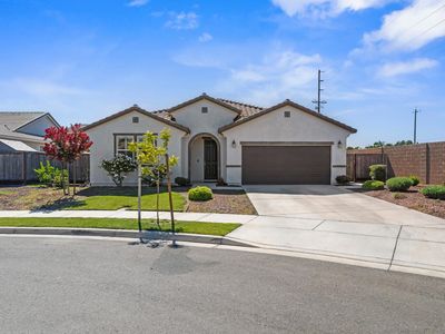 1589 Lantern Way