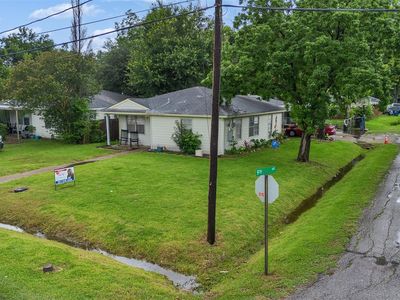 Property at 815 Avenue G, South Houston, TX