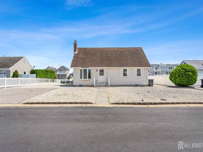 149 Arthur Dr