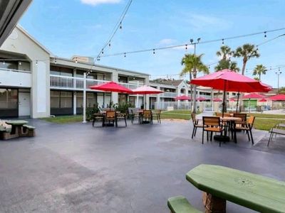 5245 W Irlo Bronson Memorial Hwy #215