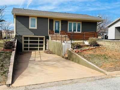 Property at 939 Elm St, Medicine Lodge, KS