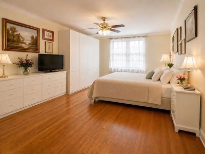 10010 67th Rd APT 6C