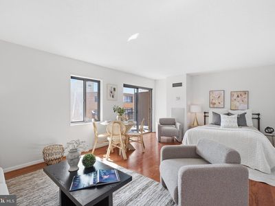 1718 P St NW APT 809