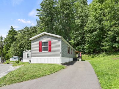 20 Pines Lodge Park