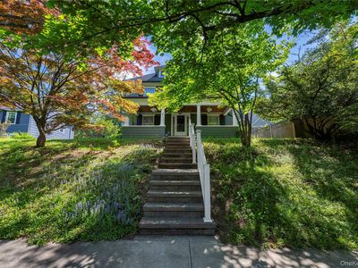 21 Barnard Avenue