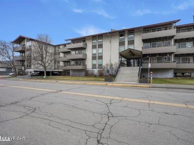 221 E 7th Ave APT 107