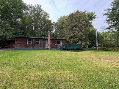 70 Ledge Dr