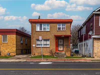 1960 Genesee St