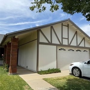 25860 Thundercloud Ct