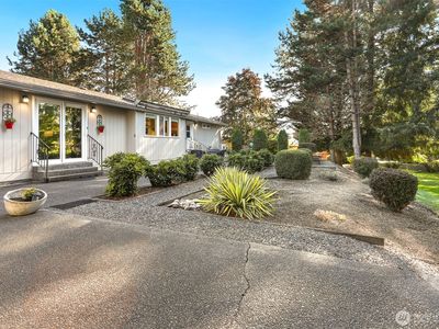 922 240th Place SW