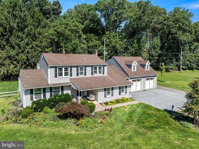 17 McIlvain Dr
