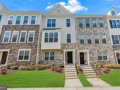 7308 Wood Pond Cir