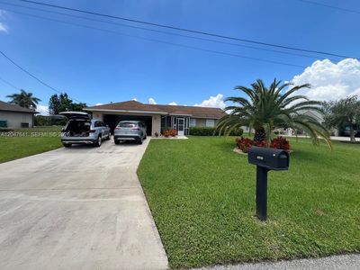 3207 SE 1st Pl
