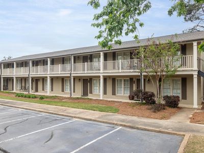 119 Chestnut St APT 64
