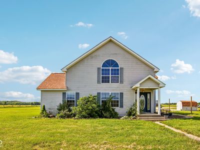 8476 E County Road 800 N