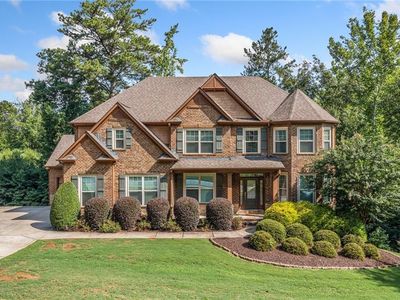 4448 Sterling Pointe Dr NW