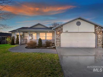 2117 S Crimson Rose Way