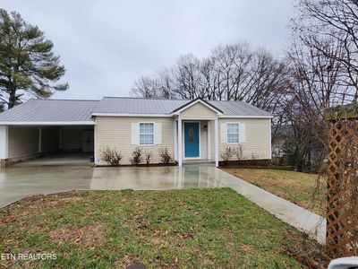 203 S Price St