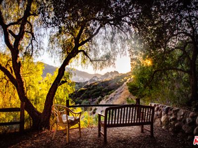 2521 Topanga Skyline Dr