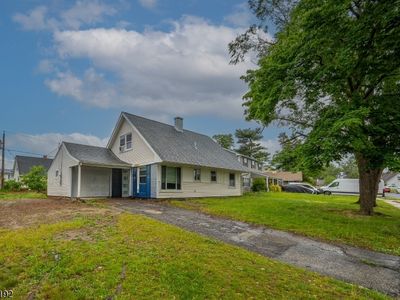 49 Belmont Ln