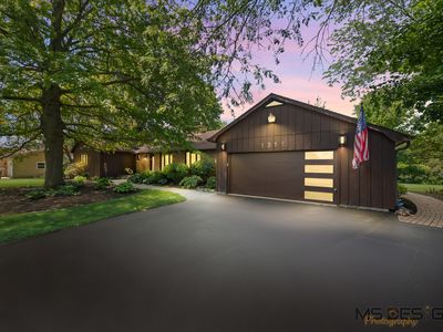 1311 Azalea Ln