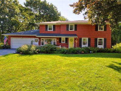 50 Leonard Cres