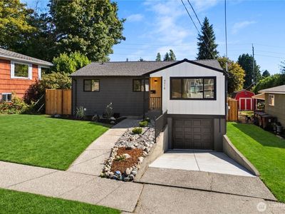 4318 S 10th